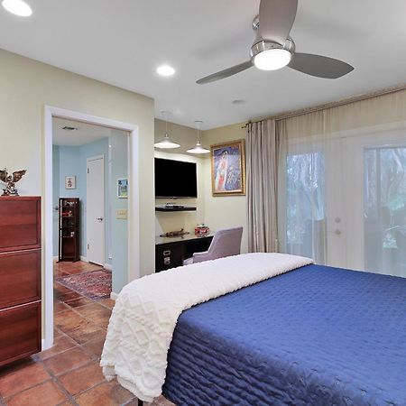 Beach Paradise Getaway - 200Ft From Beach! Sebastian Eksteriør bilde